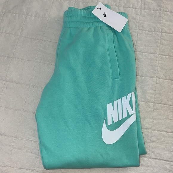 Kids Nike Sweatpants - Picture 6 of 7